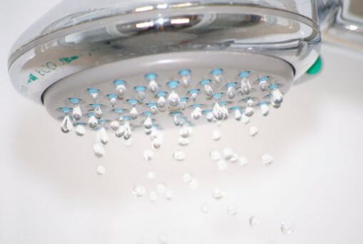 お風呂の水道代が節約できるシャワーヘッド交換の２つのメリット